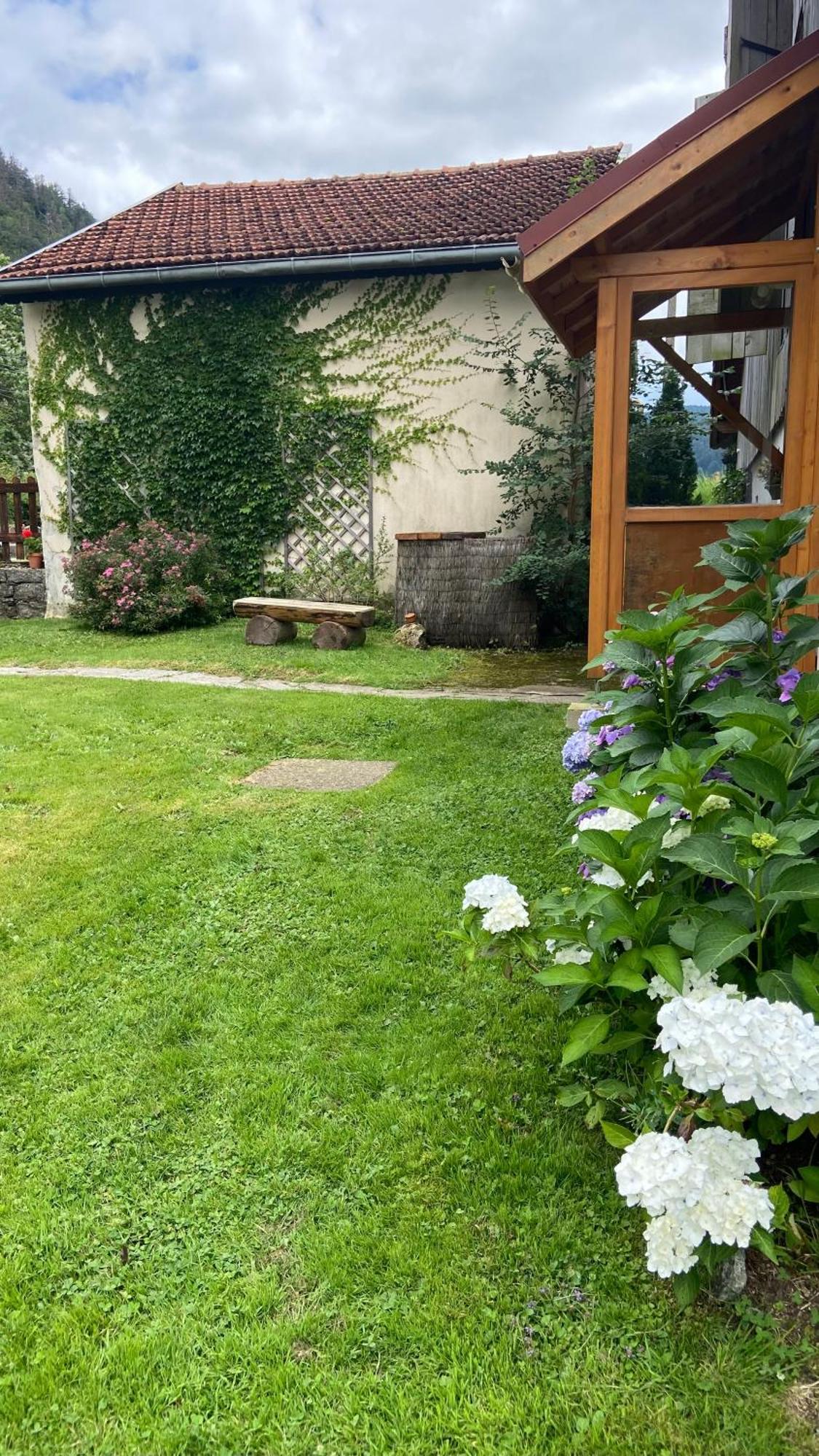 Gîte de la Mésange Rochesson Exterior foto